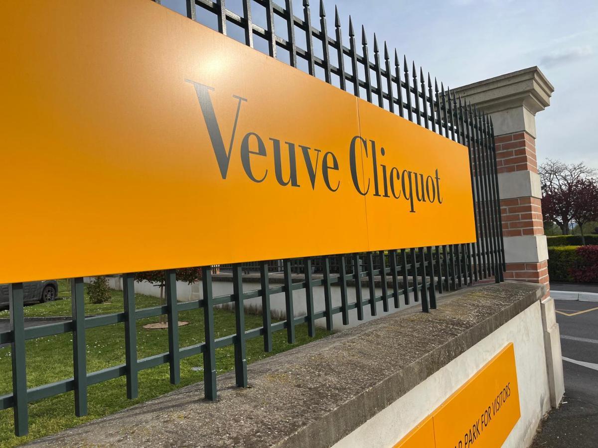 Les Rives Remoises Leilighet Reims Eksteriør bilde