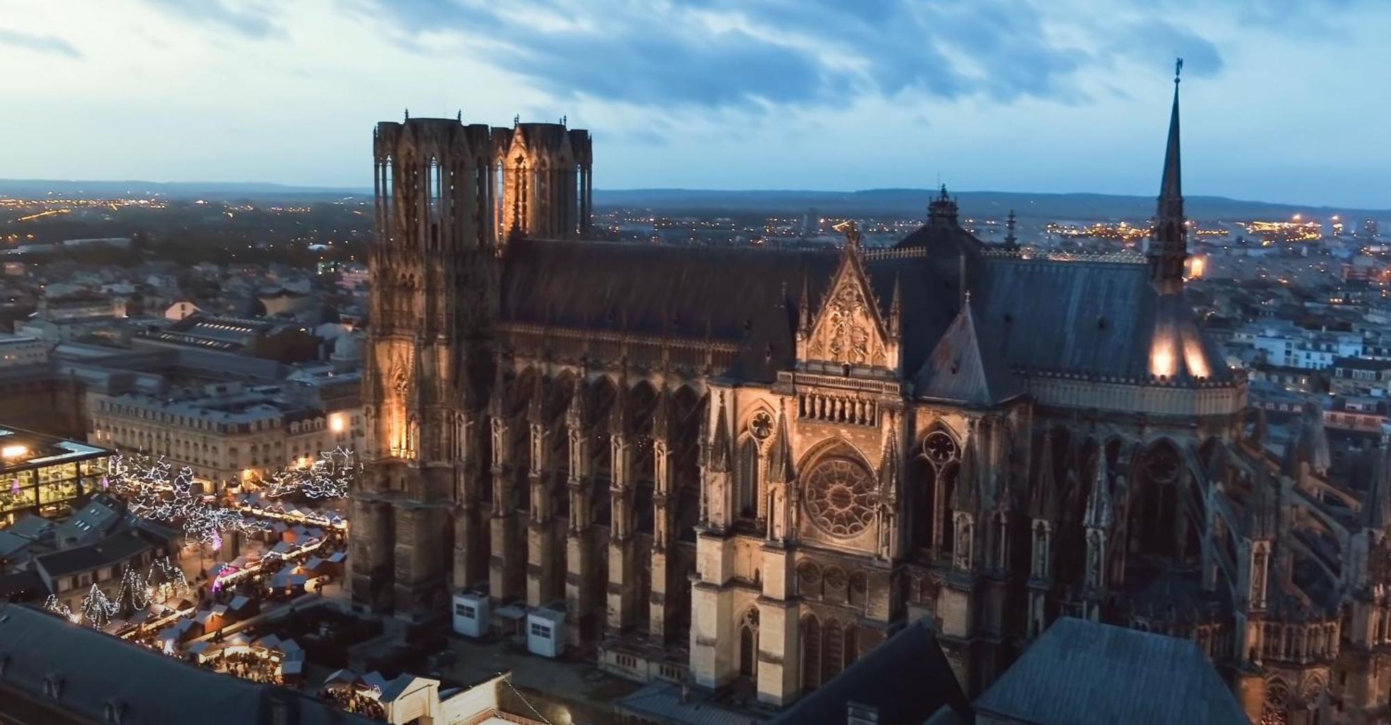 Les Rives Remoises Leilighet Reims Eksteriør bilde